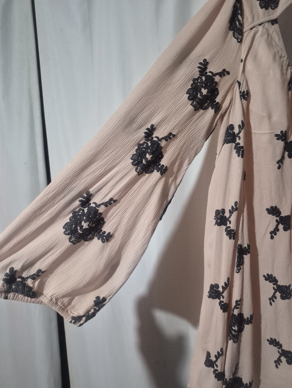 FREE PEOPLE Womens Blush Pink Floral Embroidered Long-Sleeve Top/dress - Picture 2 of 4